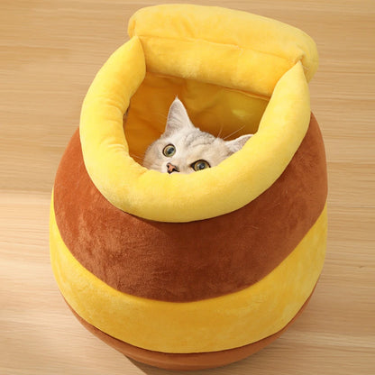 Cozy Coral Fleece Pet Bed "Honey"